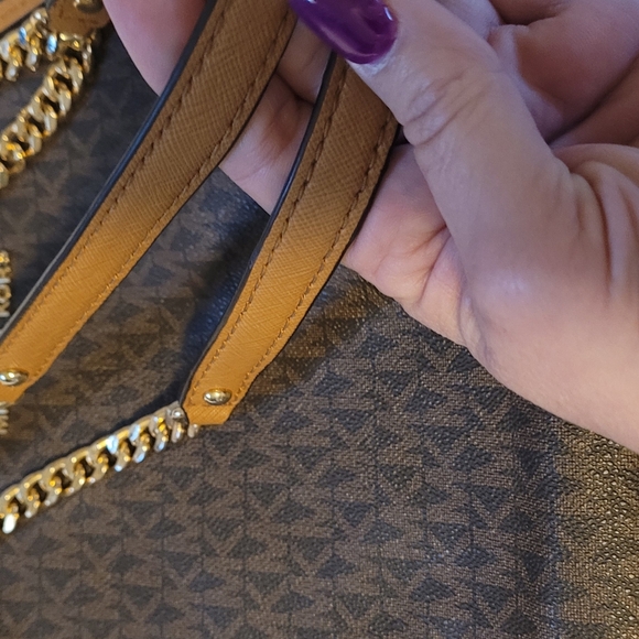 MICHAEL KORS Jet Set Large Signature Logo Shoulder Bag - Like New Used - Picture 11 of 13